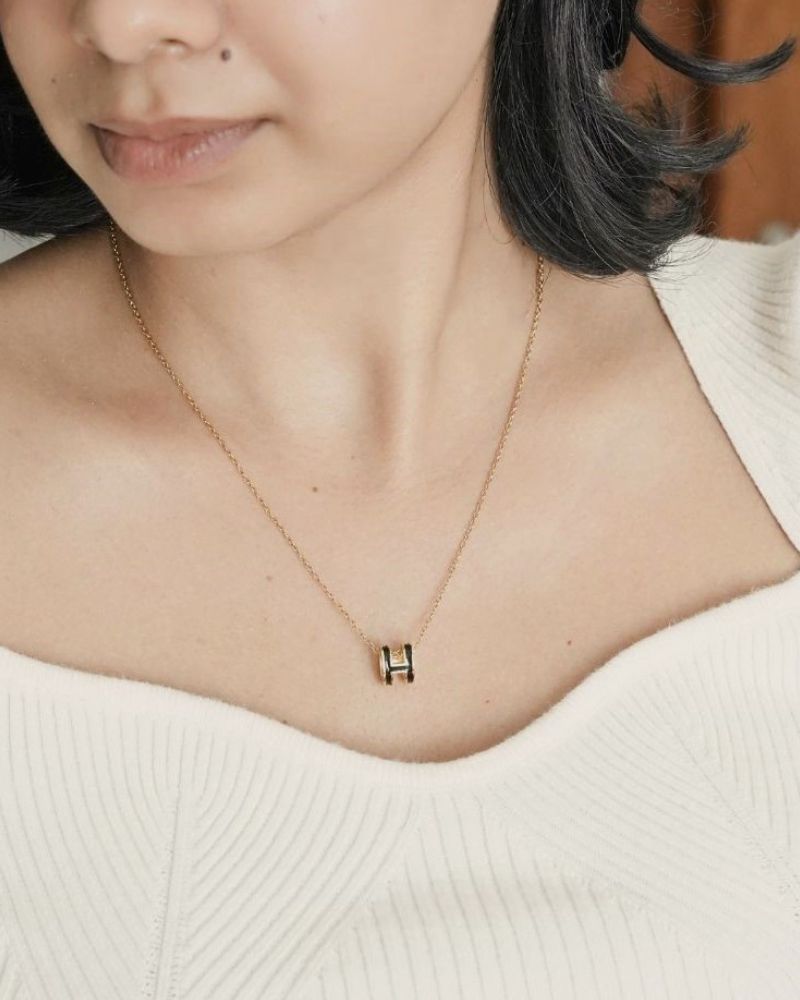 Helena Necklace