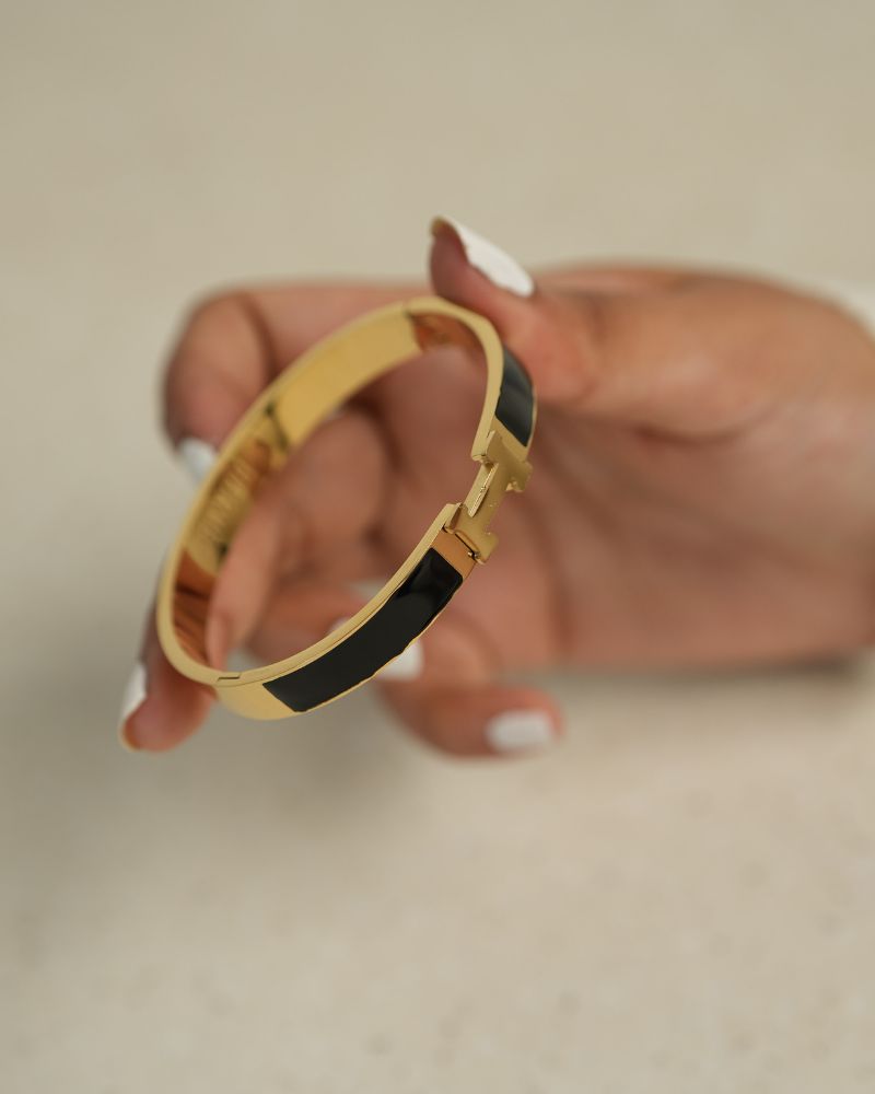 Hailey Bangle