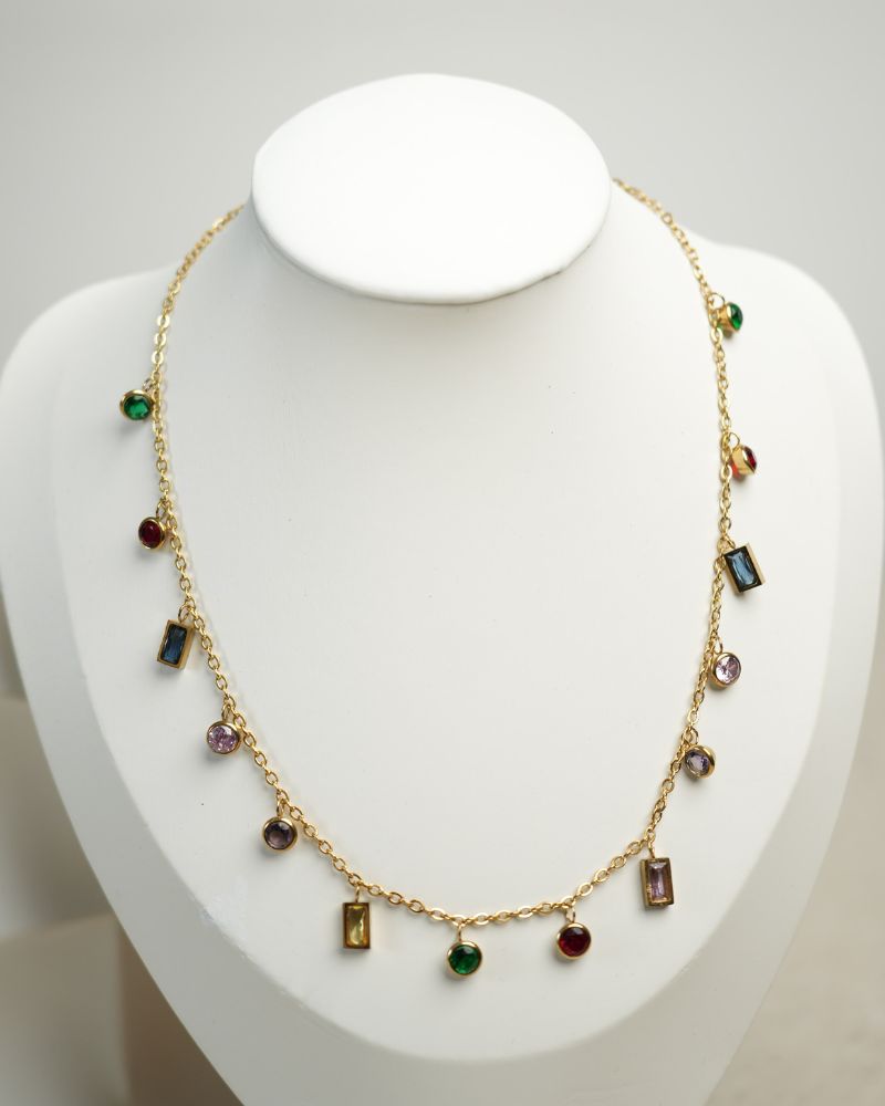 Dara Dangling Necklace