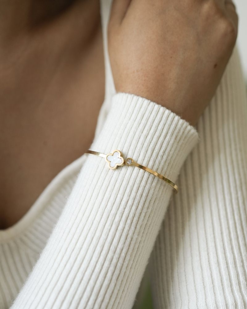 Clover Bangle