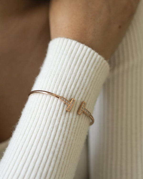 Tessa Cuffs