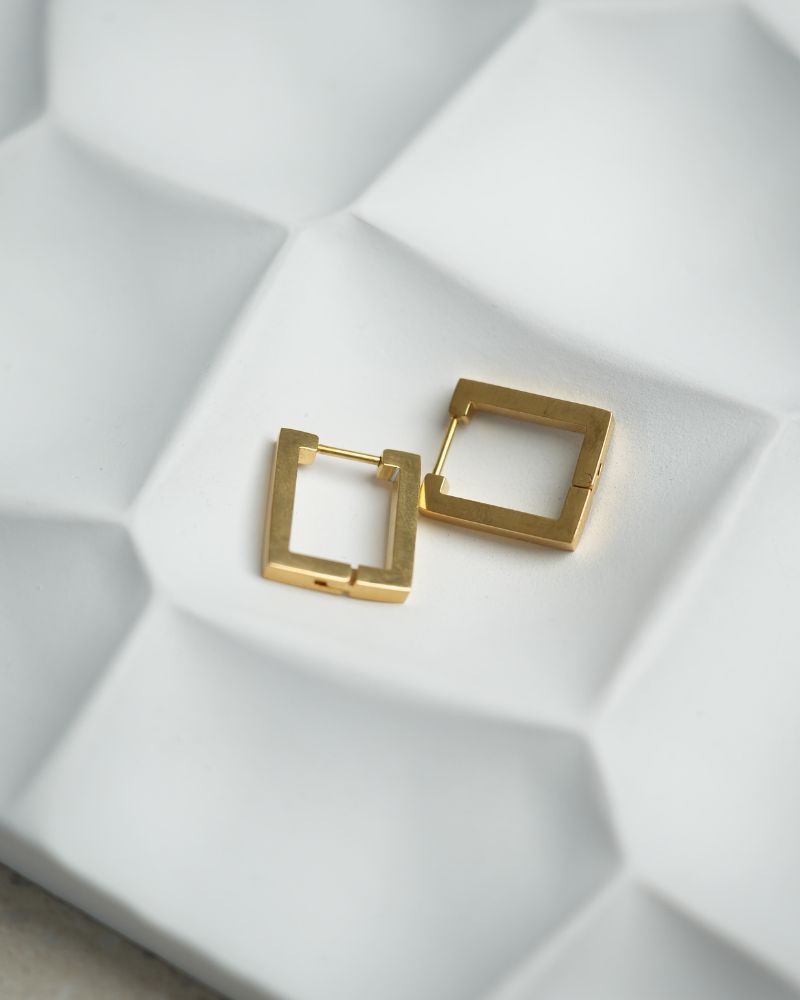 Edge Hoops