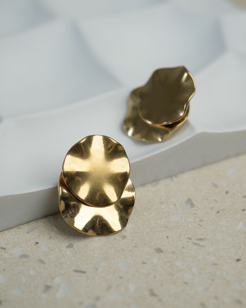 Amara Studs