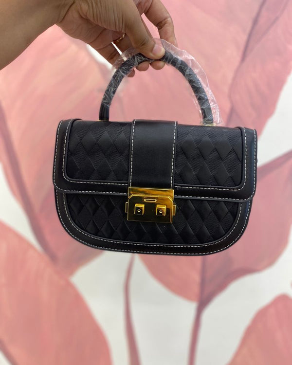 Elara bags