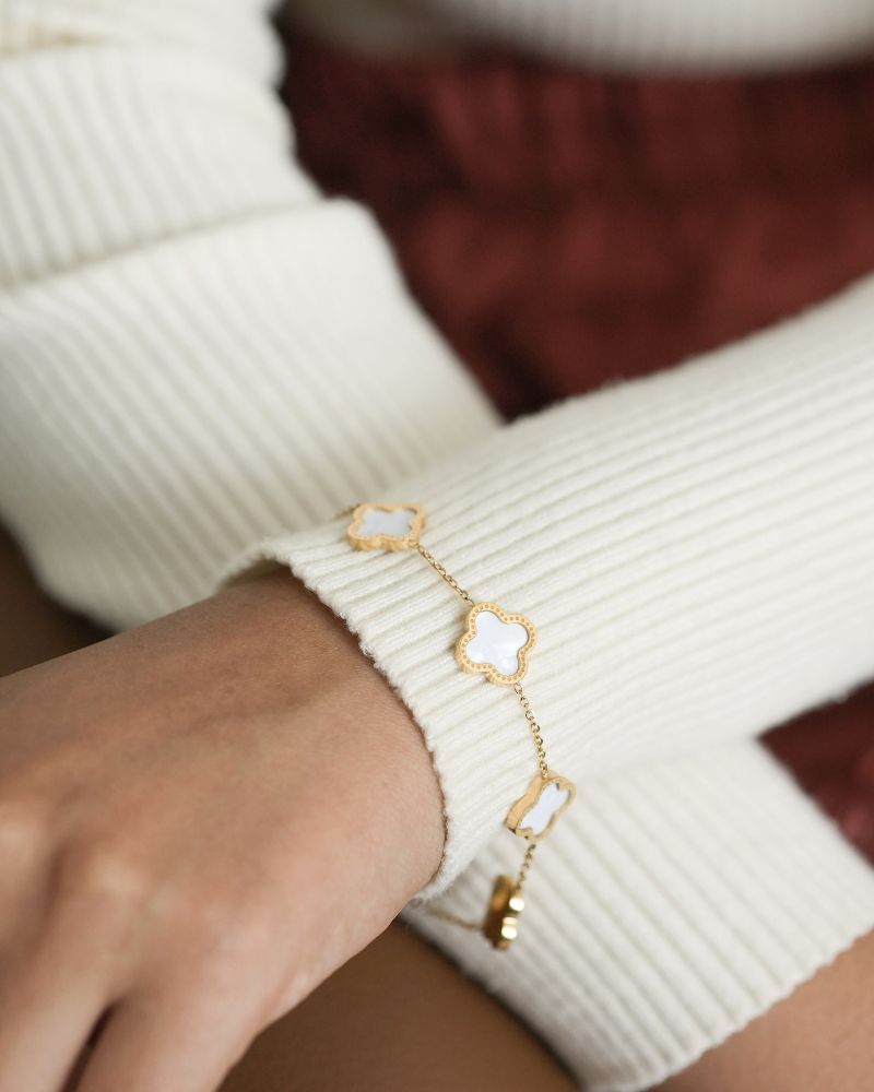Gold Clover Bracelet