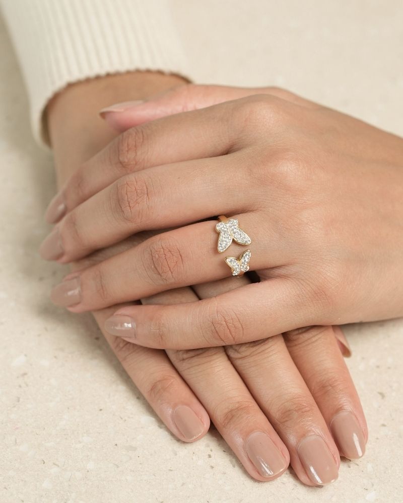 Evie Glam Ring