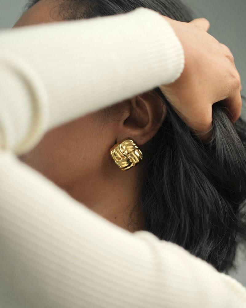 Athena Studs