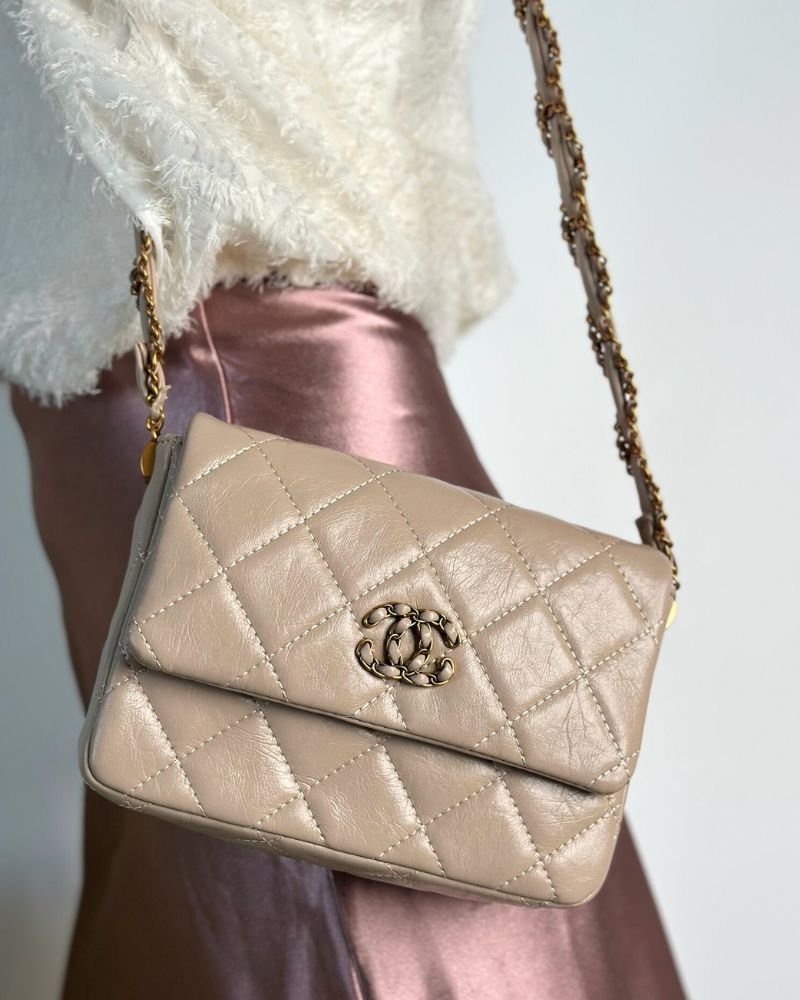 Quilted Crossbody Bag