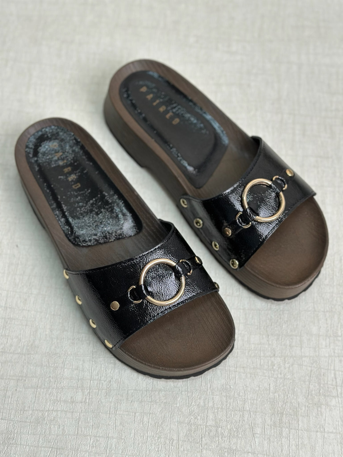 Crimzo Sliders by Paired, view 3