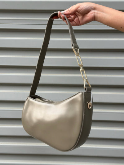 The Luna Curve by Paired
