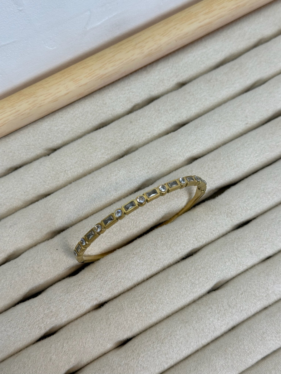 Onyx Ivory Bangle