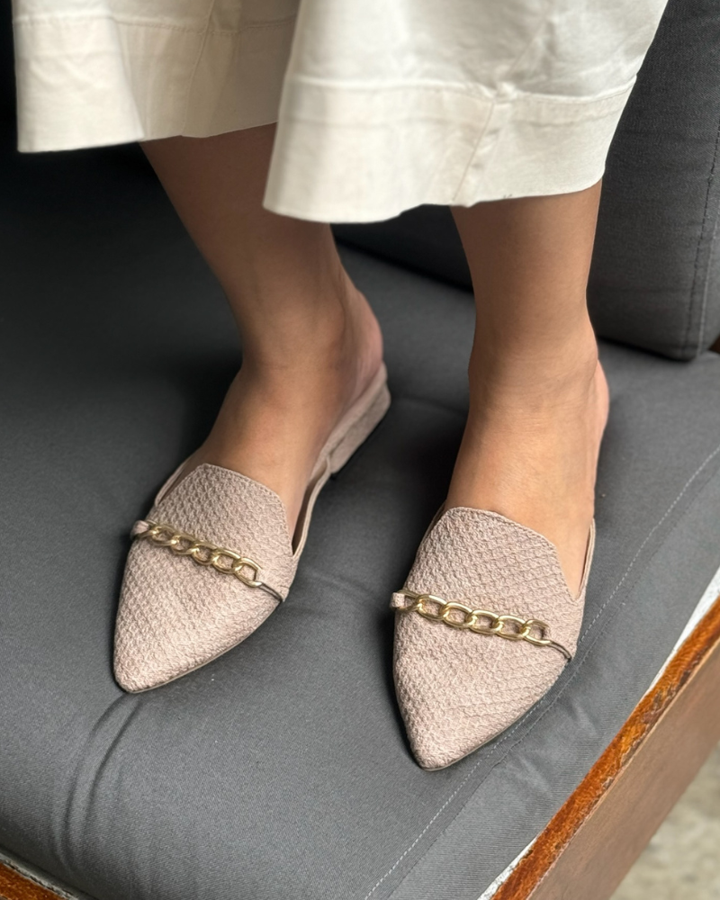 Chained Coat Shoe