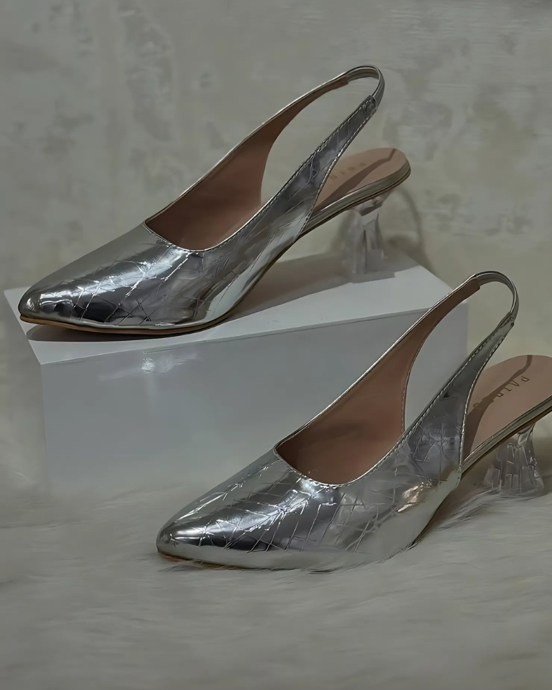 Metallic glass slingback