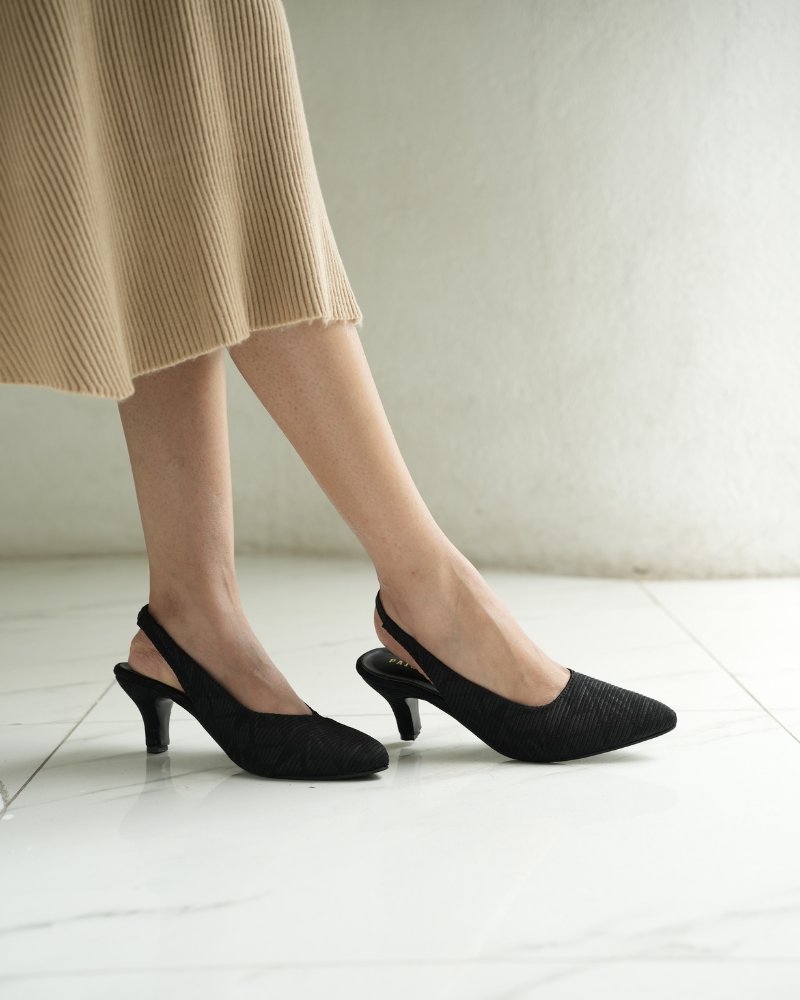 Nova Slingback by Paired