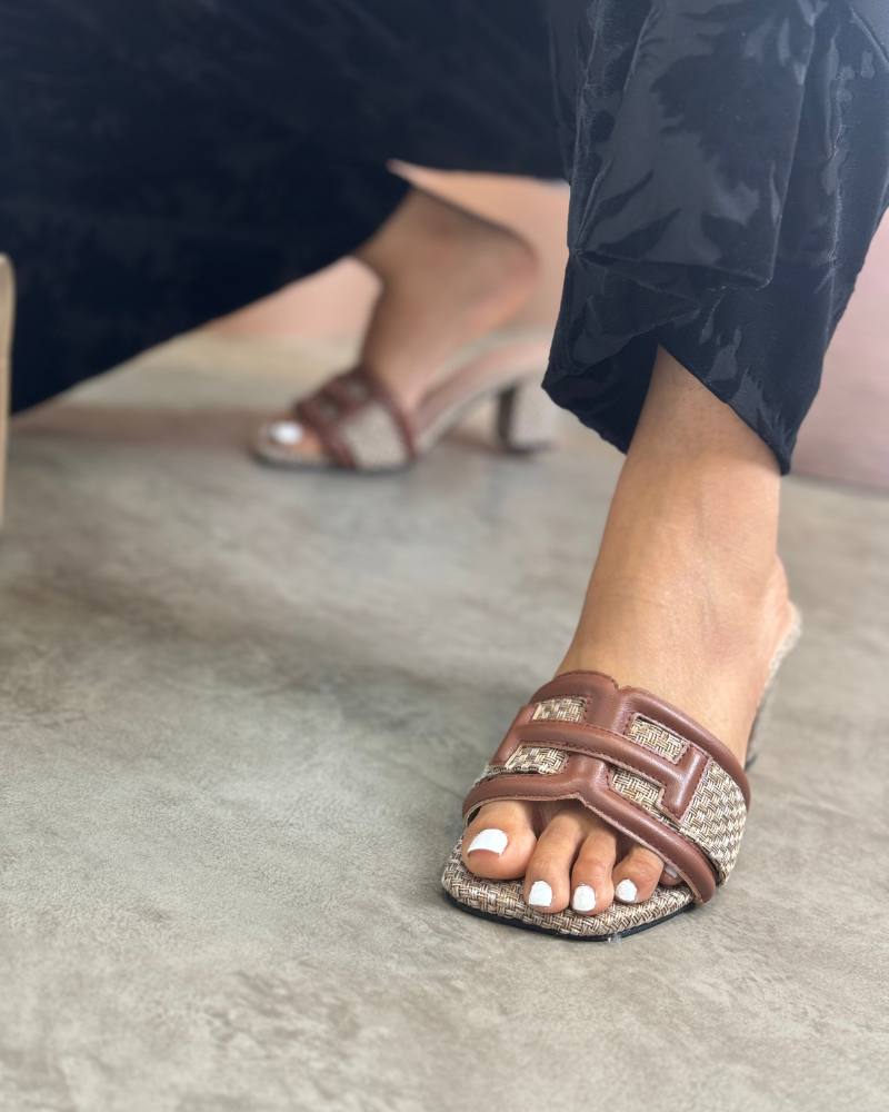 Oranda Heels