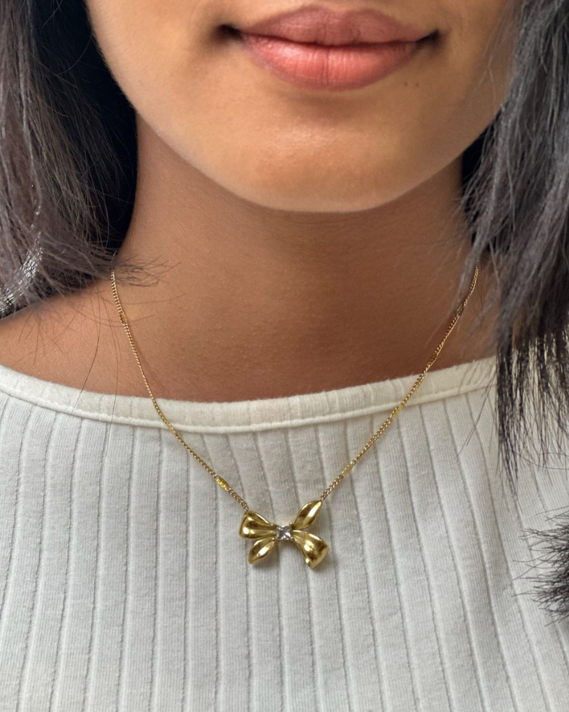 Sweetheart Bow Chain